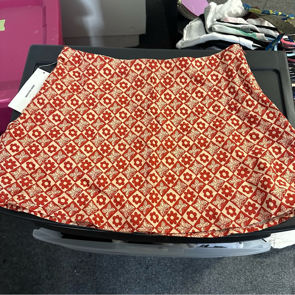 Printed Flowy Mini Skirt